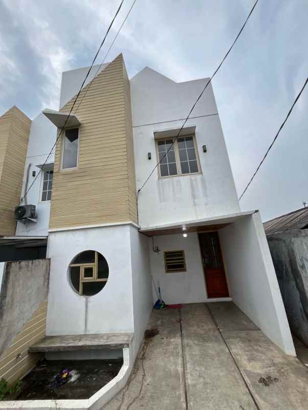 dijual rumah waca kepya beji no a7