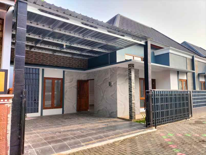 dijual rumah widodomartani ngemplak sleman