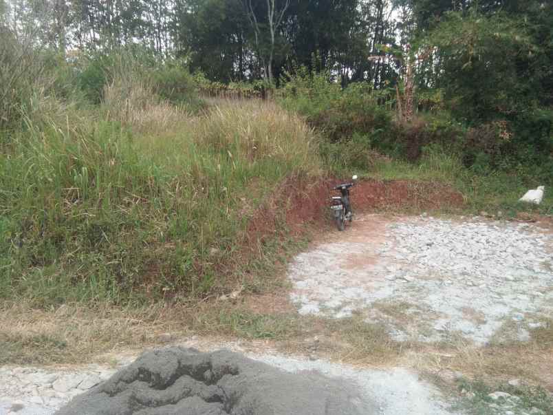 dijual tanah cibiru weran