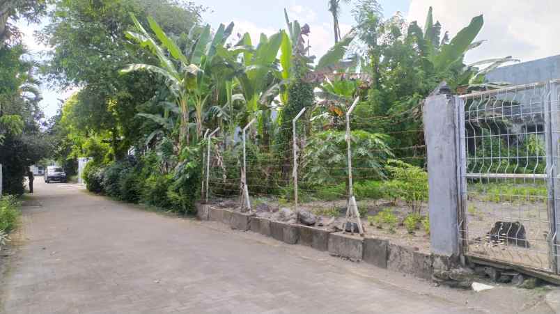 dijual tanah condongcatur kec depok