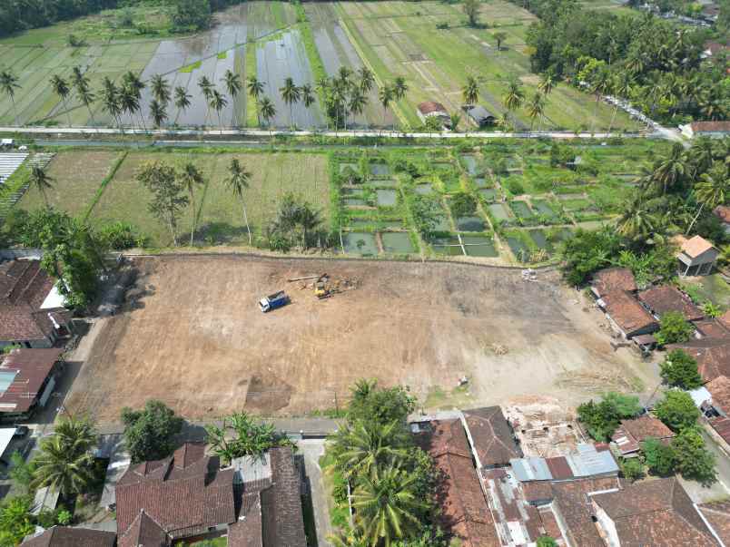 dijual tanah gedongan sumberagung moyudan