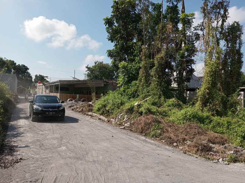 dijual tanah jalan kaliurang km 13 5