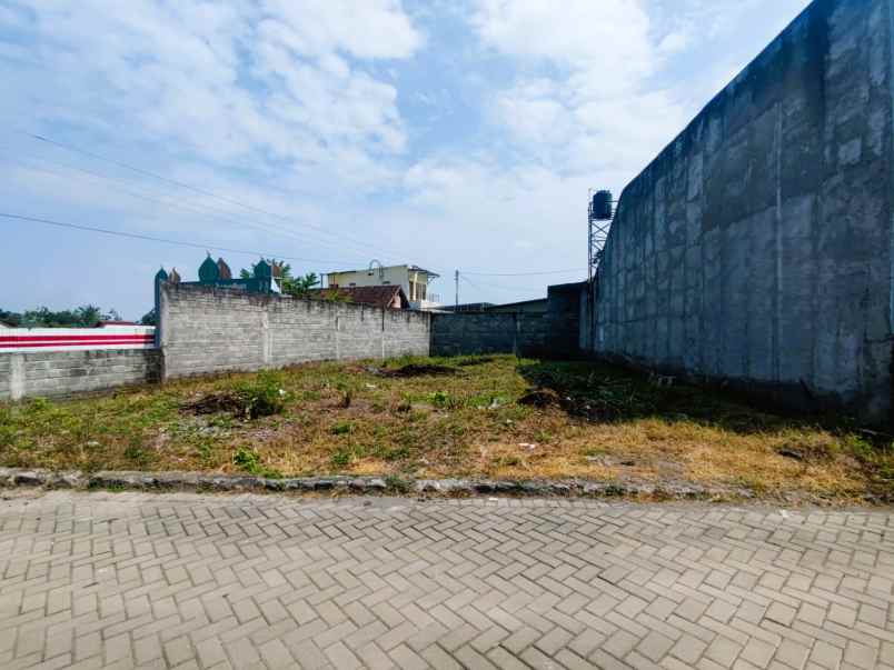 dijual tanah jl cebongan