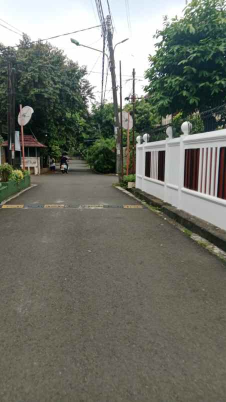 dijual tanah jl kelurahan raya duren