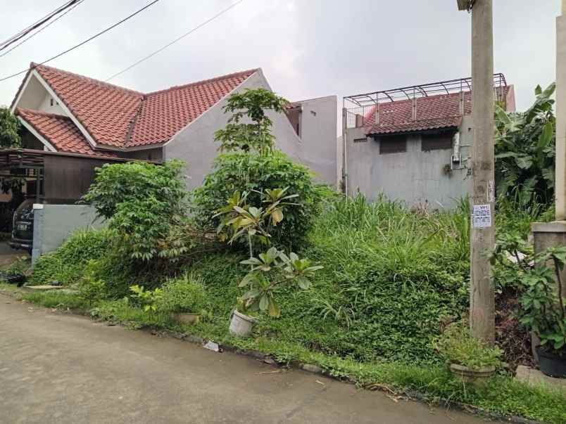 dijual tanah komplek griya caraka