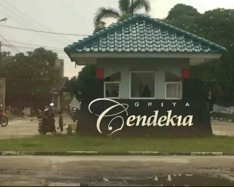 dijual tanah perum griya cendekia