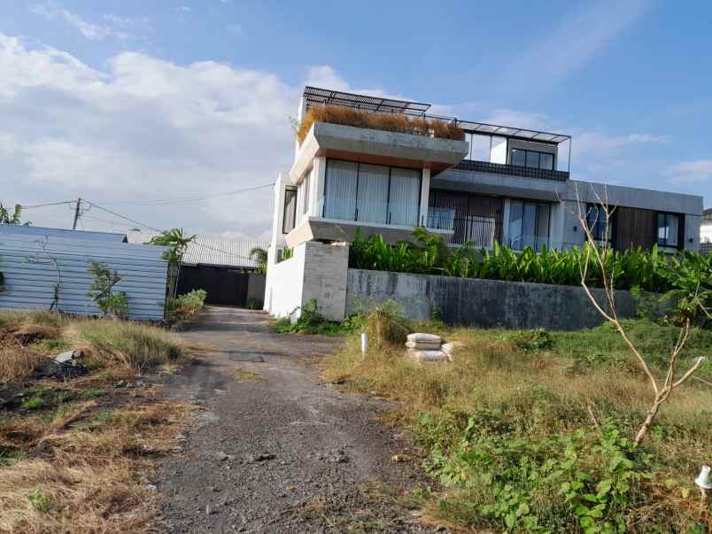 dijual tanah premium lokasi kerobokan