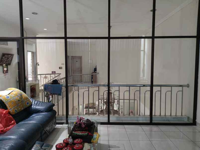 dijual tanah rumah di bumi permata