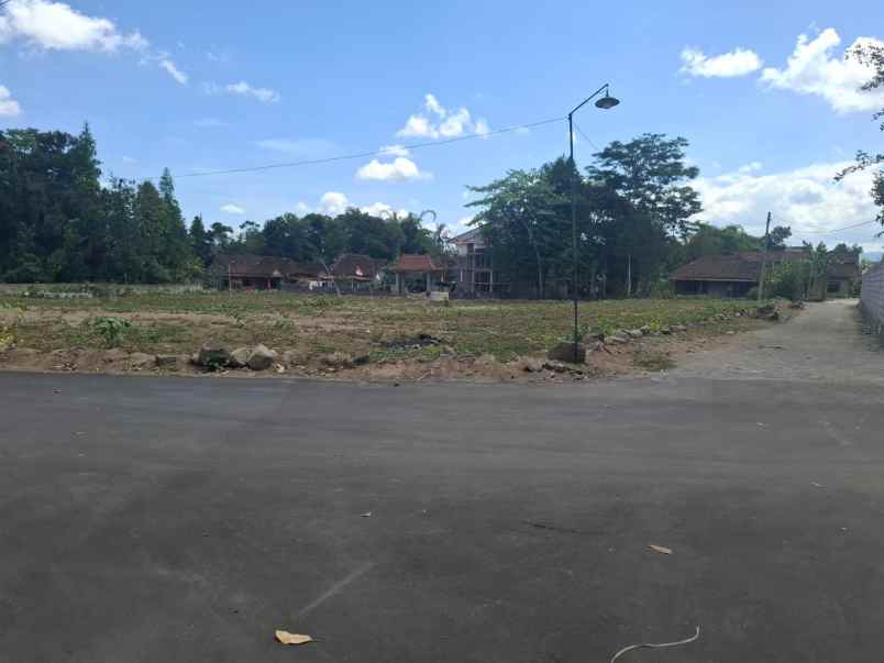 dijual tanah sanggrahan caturharjo sleman