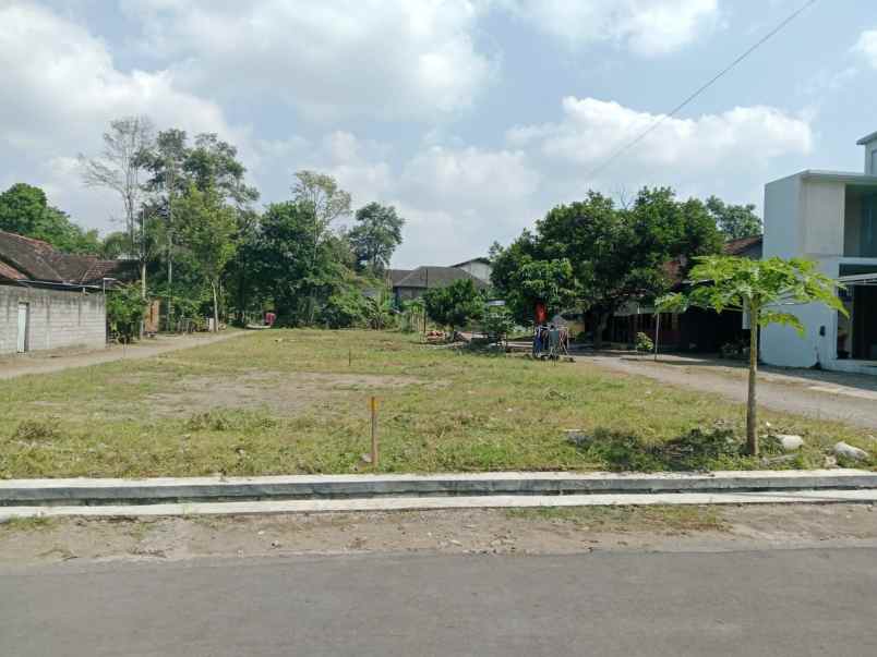 dijual tanah tirtomartani