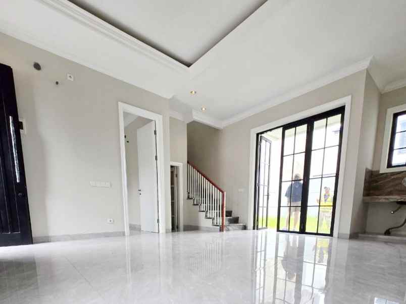 dijual villa komp citraland gama city