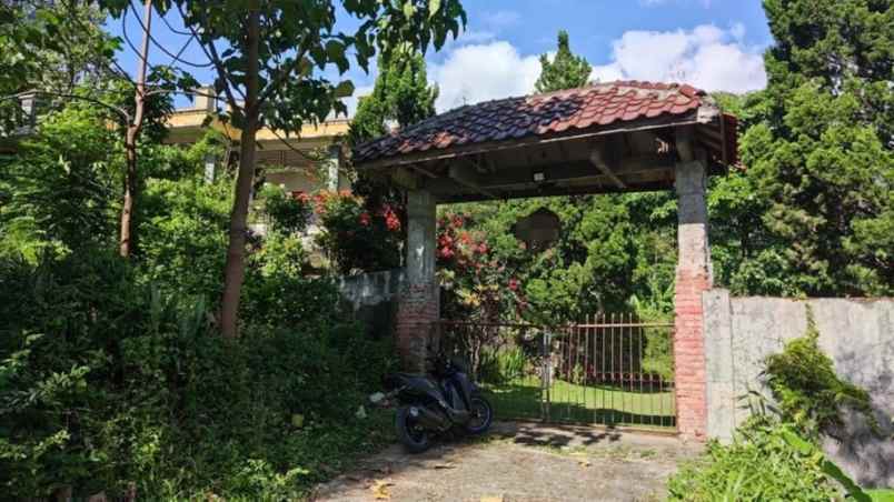 dijual villa ledug kec prigen kab pasuruan