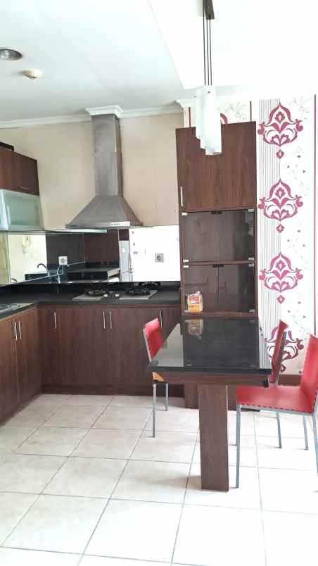 disewakan apartemen apt city home moi kelapa