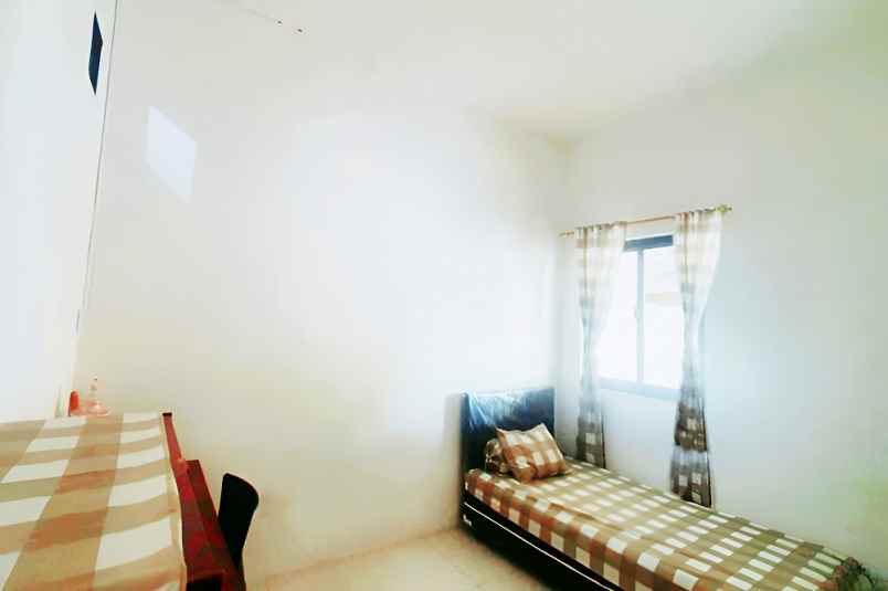 disewakan kost jl manyar tirtomoyo no 50