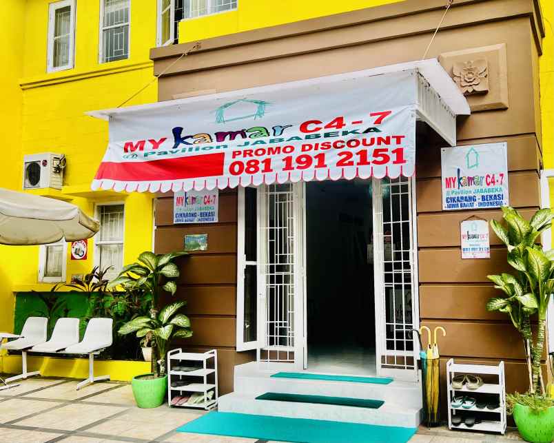disewakan kost jl pavilion blok c4 no 7