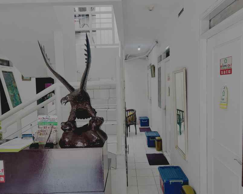 disewakan kost jl pavilion blok c4 no 7
