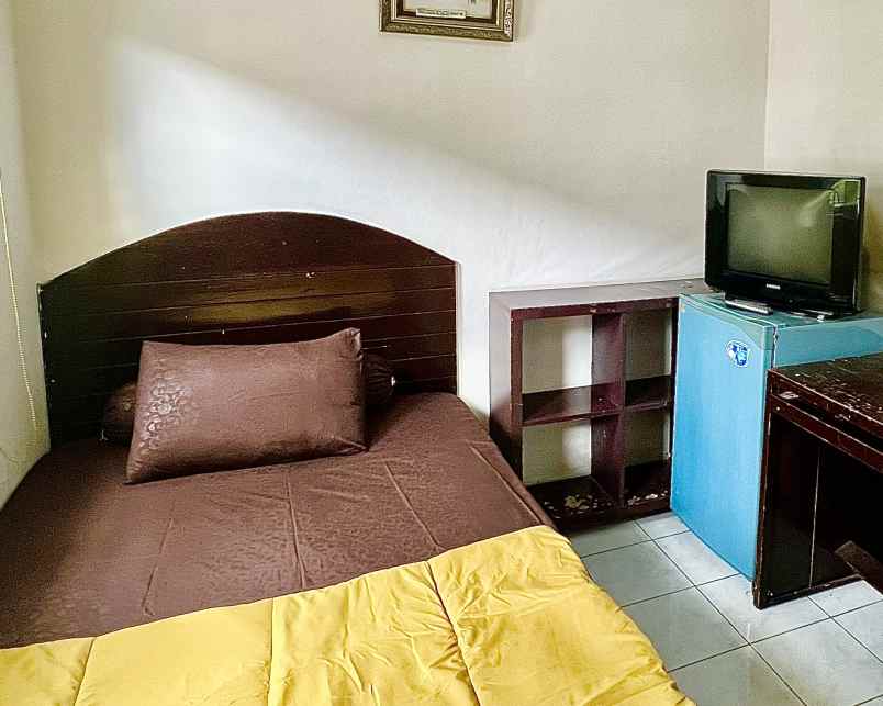 disewakan kost jl pavilion blok c4 no 7