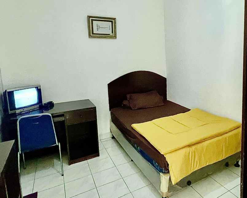 disewakan kost jl pavilion blok c4 no 7