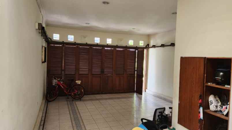 disewakan rumah kemang