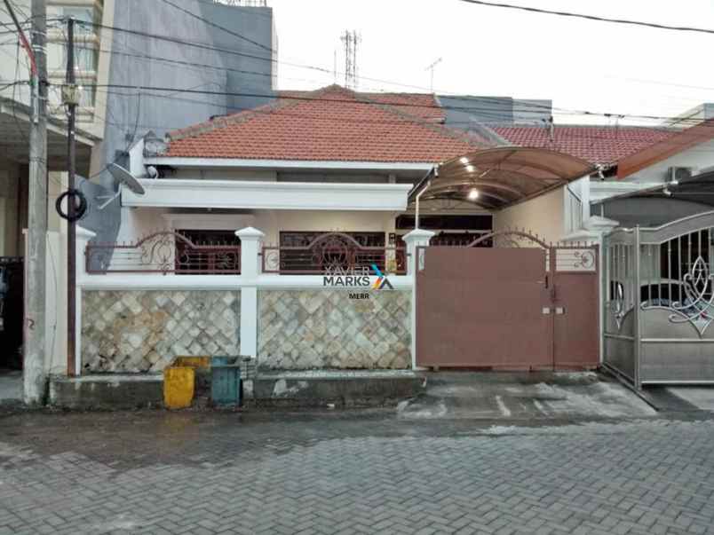 disewakan rumah klampis semolo timur