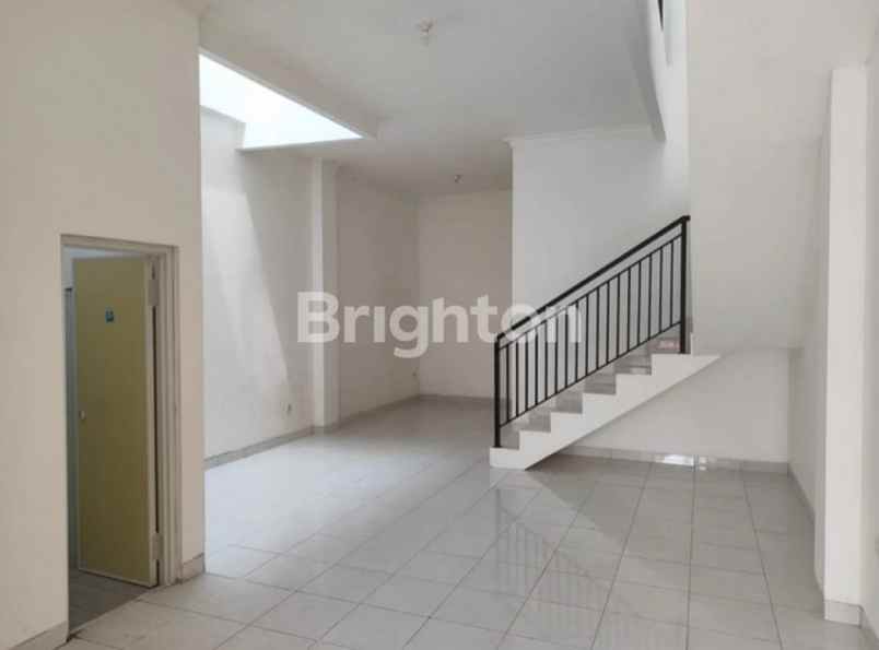 disewakan rumah ngagel jaya