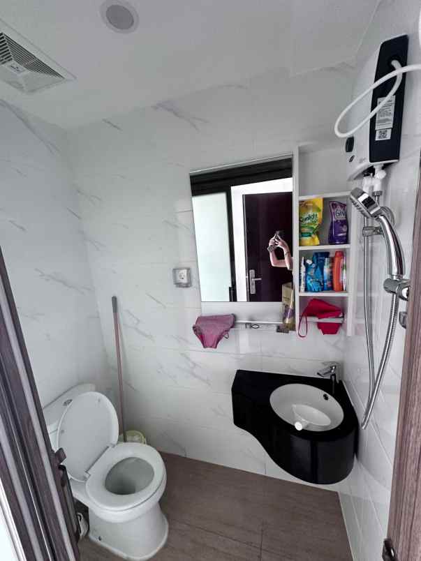 disewakan studio skyhouse alam sutera lokasi strategis