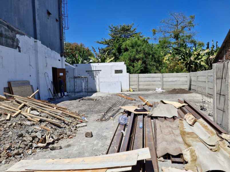 gedung kantor jalan mayjend sungkono surabaya barat