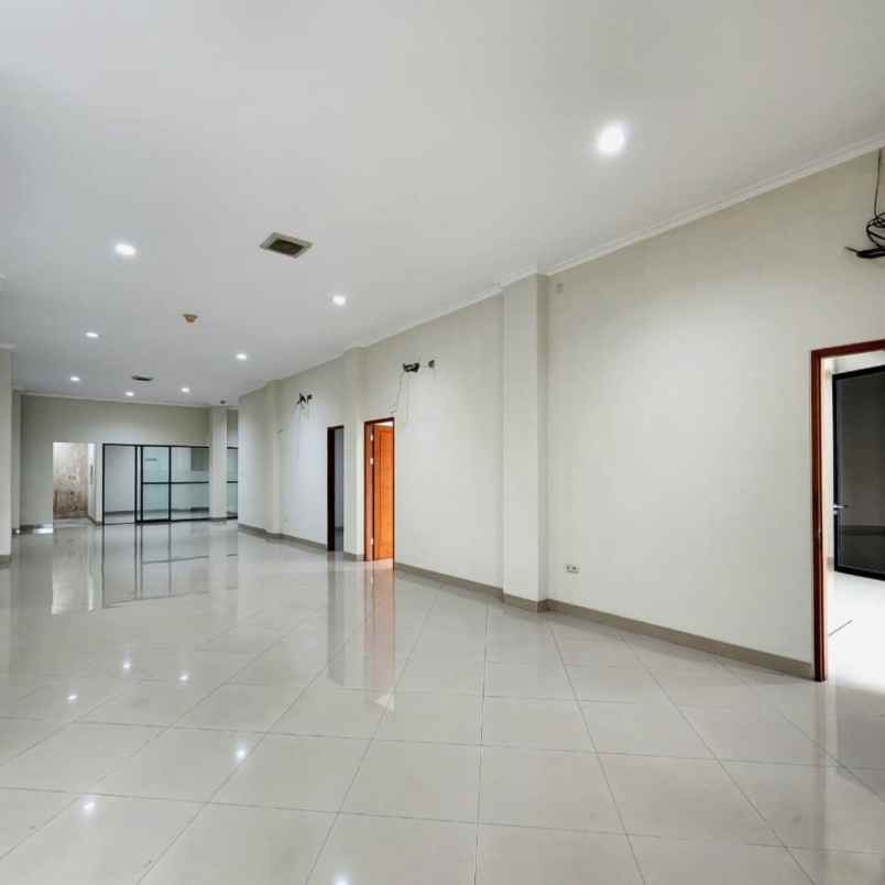 jual cepat gedung lokasi strategis di cilandak jakarta