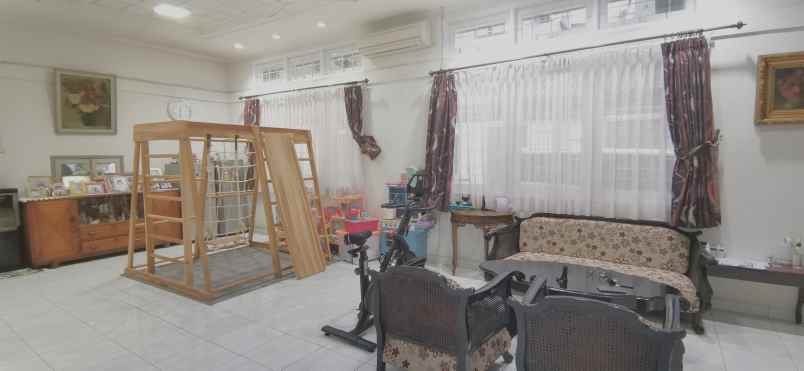 jual rumah luas mangga besar tamansari jakarta barat
