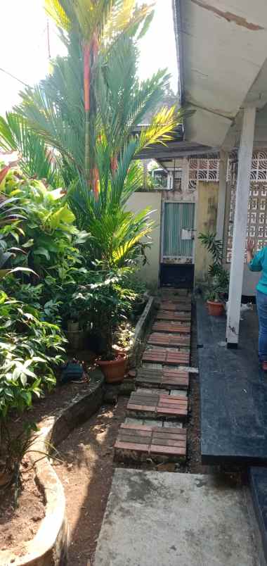 jual rumah tua hitung tanah di kebayoran baru