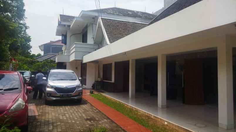kantor di jl hang lekir kebayoran baru jakarta selatan