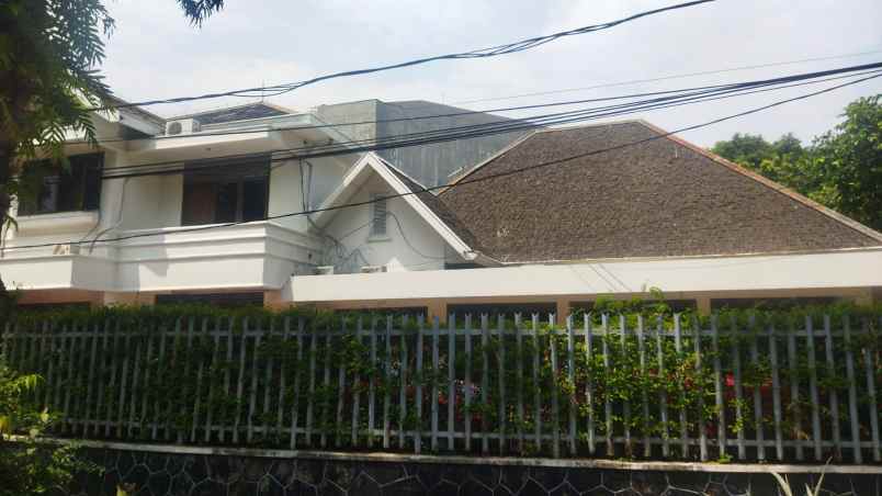 kantor di jl hang lekir kebayoran baru jakarta selatan