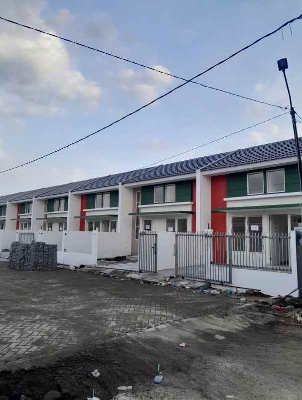 perumahan green mansion baru dekat bandara juanda