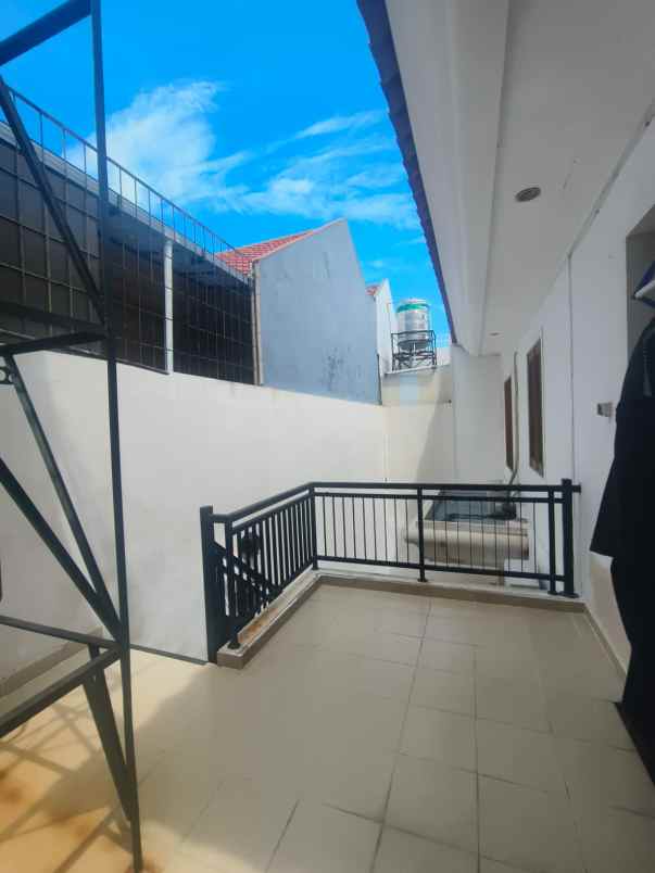 regency 21 surabaya hunian nyaman one gate nego tipis