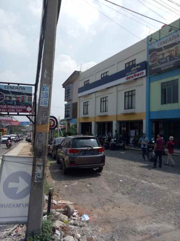 ruko hook 3 lantai kawasan pertokoan cibubur city