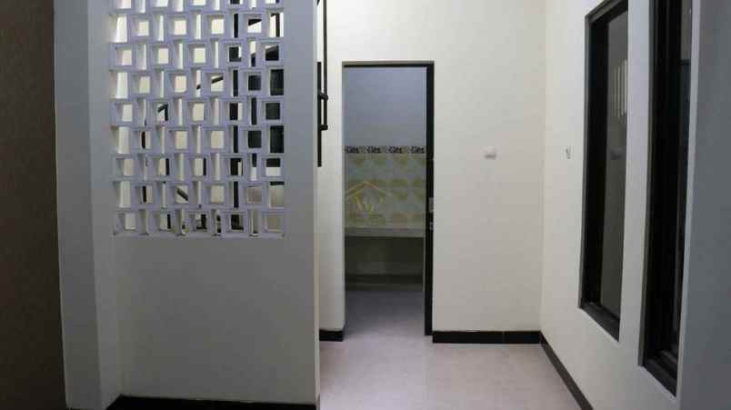 rumah 2 lantai dalam perumahan di kalasan sleman