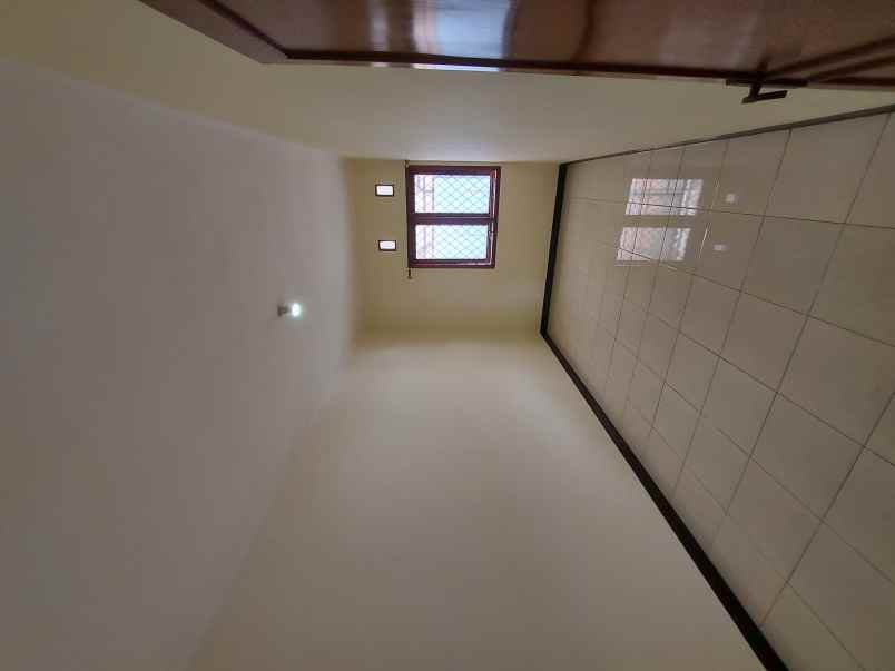 rumah 2 lantai siap huni di turangga buah batu bandung