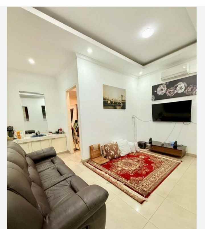 rumah bagus siap huni di grand galaxy bekasi selatan