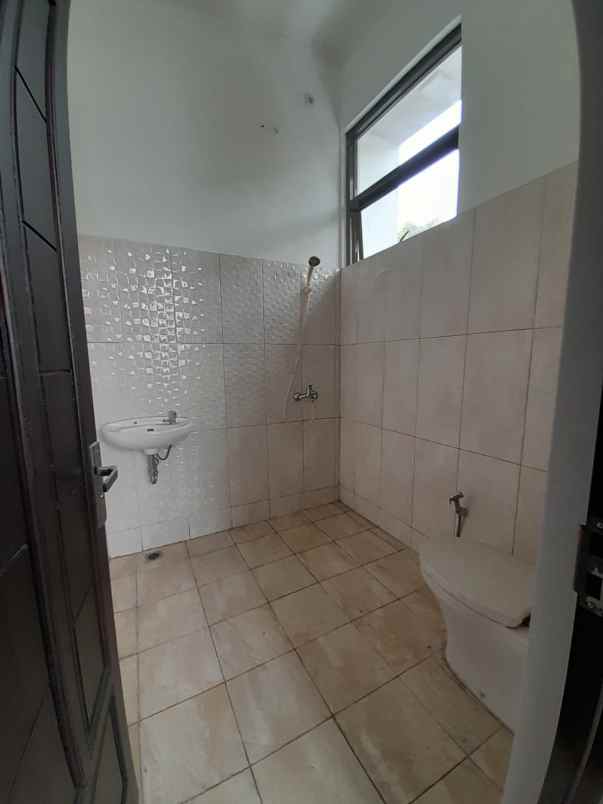 rumah baru di pejompongan benhil jakpus