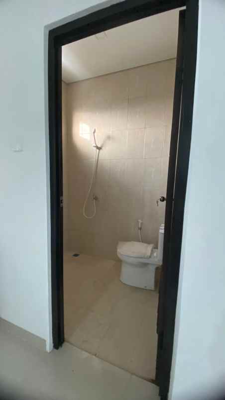 rumah baru diarea ciater serpong tangsel