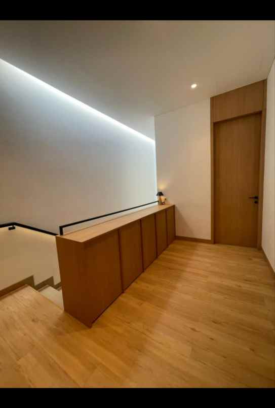 rumah baru modern dalam cluster di jatibening