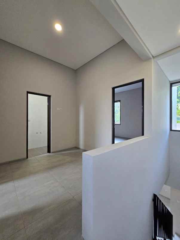 rumah baru modern minimalis di kayu putih jaktim