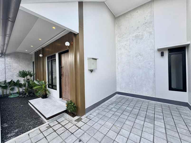 rumah cantik desain modern di kalasan sleman