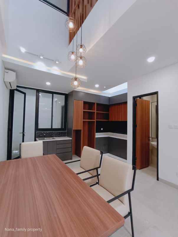 rumah dalam cluster dengan prestige design concept