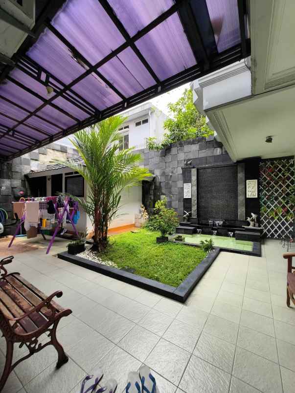 rumah dalam komplek di ujung menteng cakung jaktim