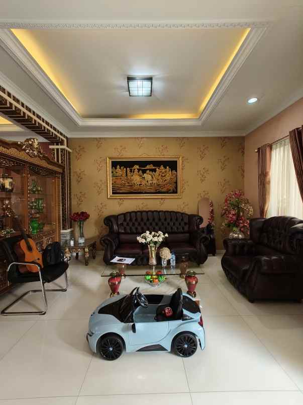 rumah dalam komplek di ujung menteng cakung jaktim