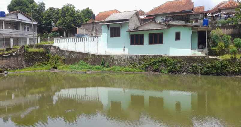 rumah dan kolam pemancingan ikan di ciranjang cianjur