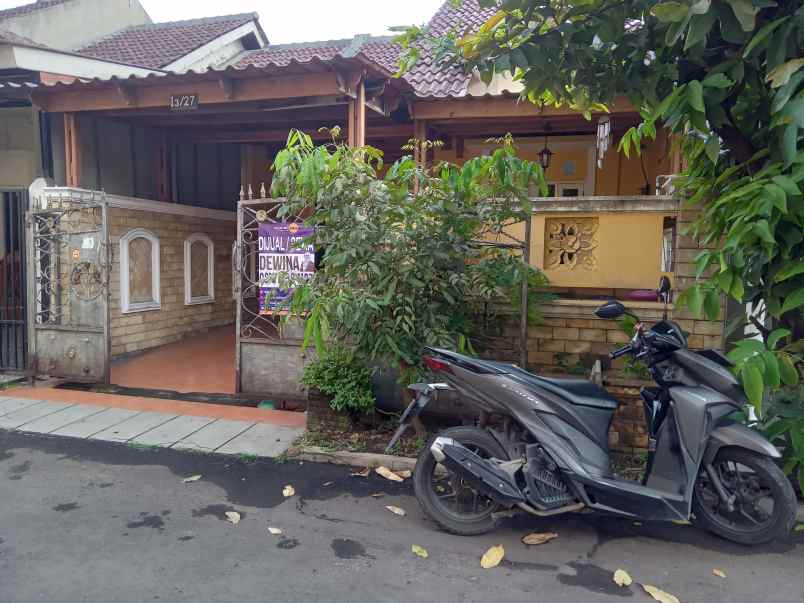 rumah dekat exit tol karawaci