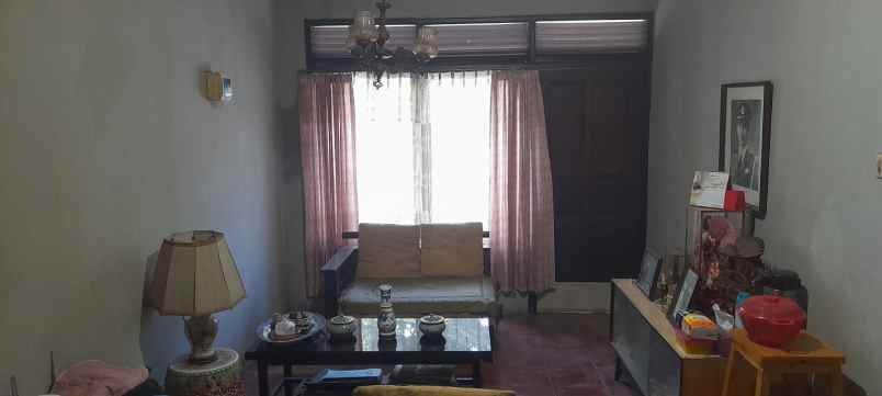 rumah dekat kampus stan bintaro