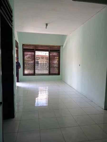 rumah di wage sidoarjo dekat bundaran waru